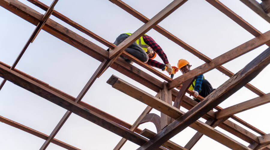 Professional residential roofers in Thompsons, TX